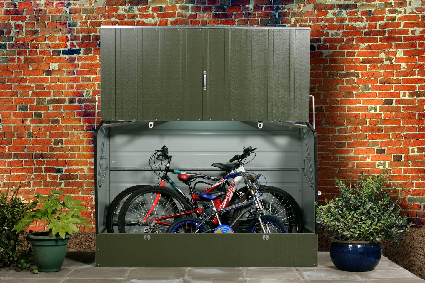 Trimetals Protect-a-Cycle™ with Ramp – High Security Metal Bike Store for 3 Bikes (SBD Approved)